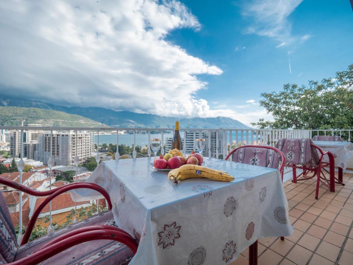 Guest House Madra Budva Exterior photo